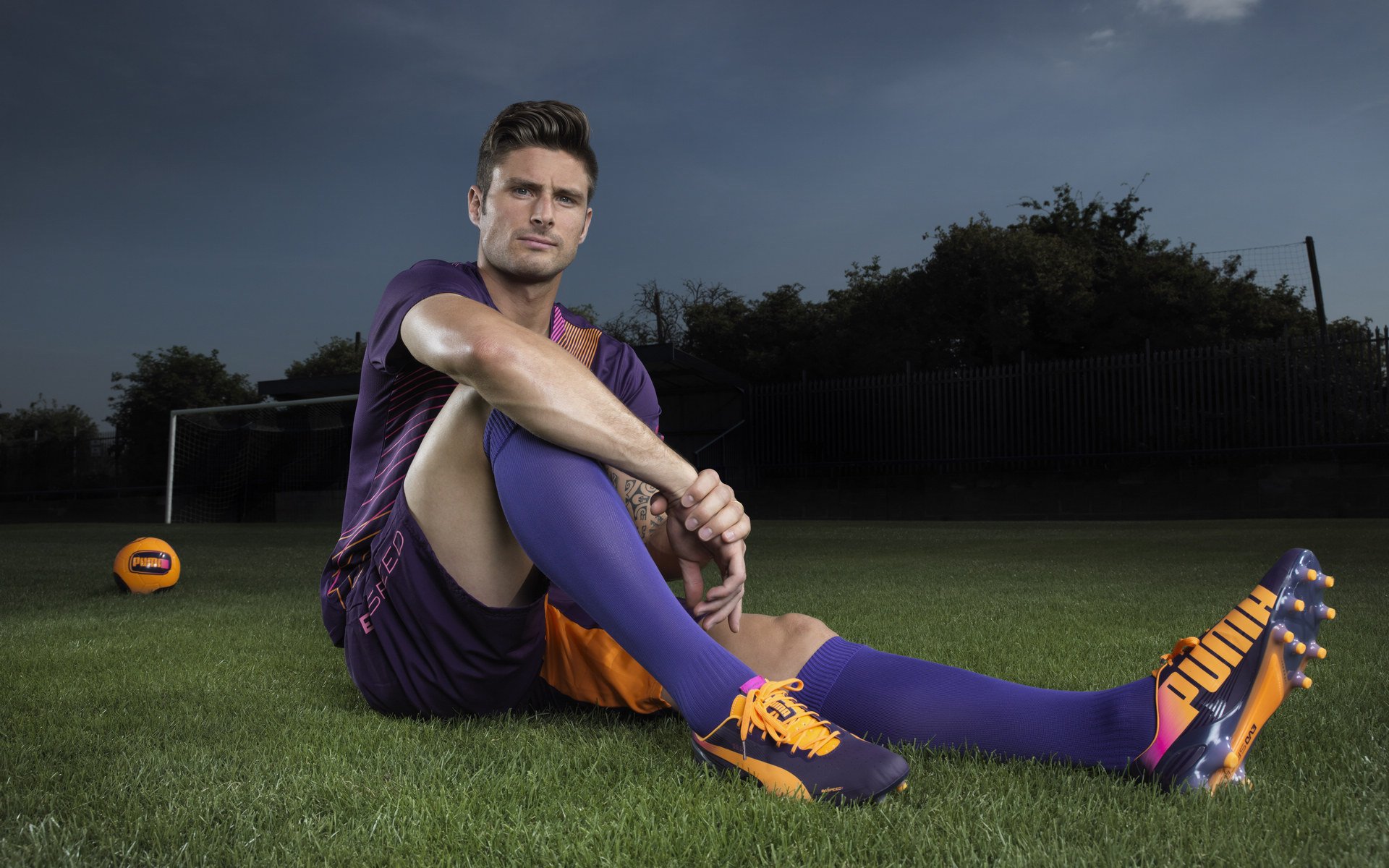 -马刺在激烈的加时大战中逆转获胜，全场充满悬念！，马刺配合